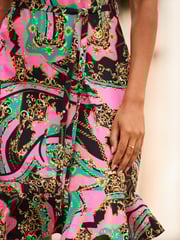Sosandar Pink Conversational Tie Waist Fit & Flare Dress - Image 5 of 5