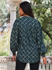 Sosandar Green Chain Lace Up Longline Blouse - Image 2 of 4