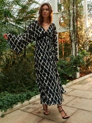 Black/White Wide Sleeve V-Neck Textured Dress - Image 1 of 6