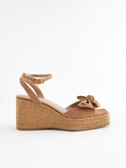 Tan Brown Forever Comfort® Leather Bow Wedges - Image 4 of 9
