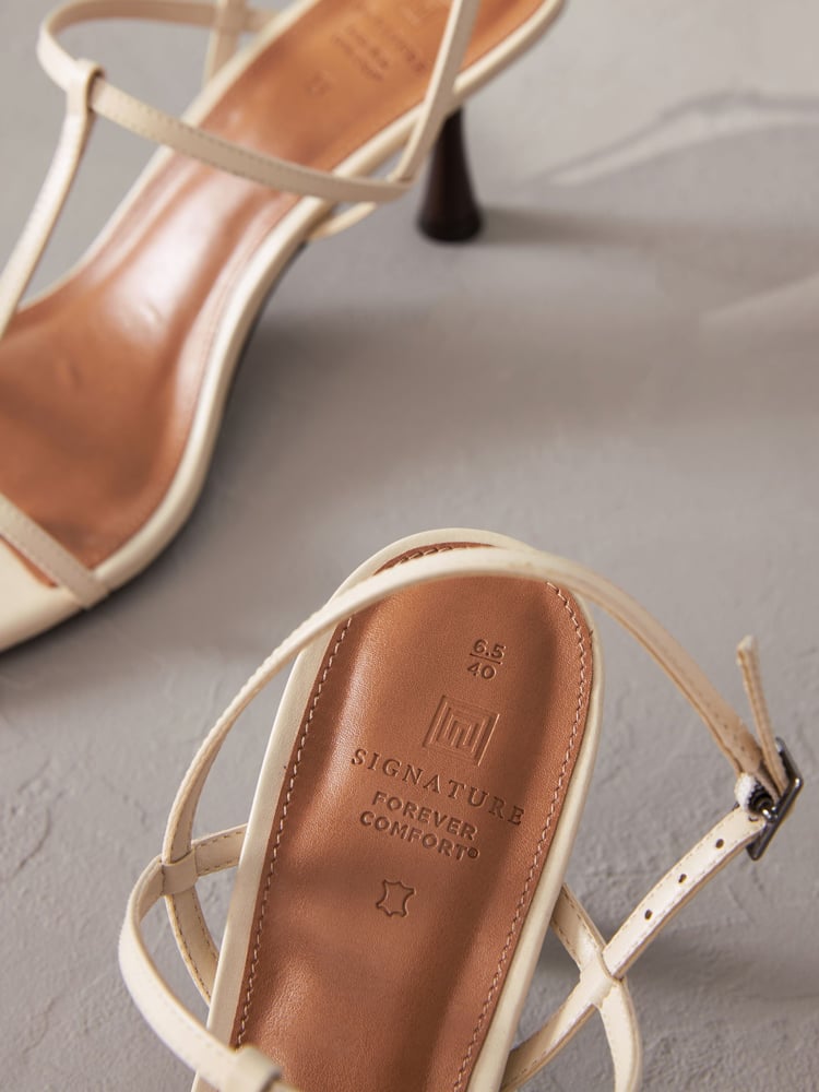 Bone Print Signature Leather Toe Post Heeled Sandals - Image 6 of 6