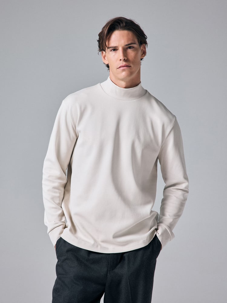 Creme - Soft Touch Long Sleeve Turtle Neck T-Shirt - Bild 1 von 8