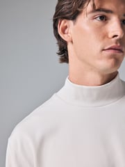 Creme - Soft Touch Long Sleeve Turtle Neck T-Shirt - Bild 5 von 8