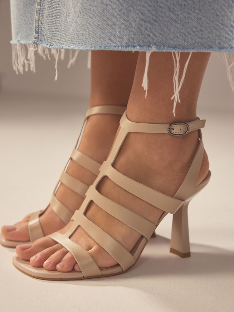 Bone Signature Leather Cage Heeled Sandals - Image 4 of 4
