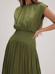 Florere Dropped Waist Midi Dress - Image 5 of 7