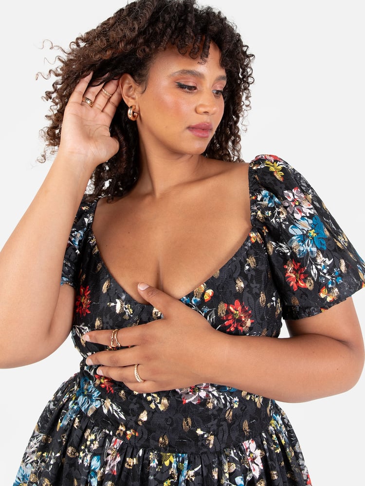 Lovedrobe Blue Foil Printed Lace Tiered Hem Midaxi Dress - Image 7 of 7
