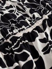 Black/White Tie Front Short Sleeve Maxi Dress - Image 7 of 7