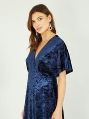 Yumi Blue Velvet Kimono Midi Dress - Image 2 of 5