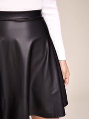 Lipsy Black Faux Leather Flippy Mini Skater Skirt - Image 3 of 4