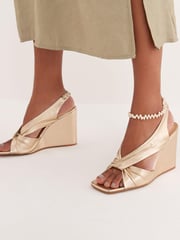 Gold Signature Leather Knot Wedges - Image 2 of 7