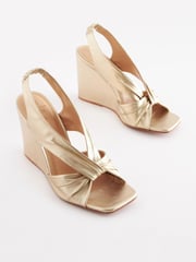Gold Signature Leather Knot Wedges - Image 4 of 7