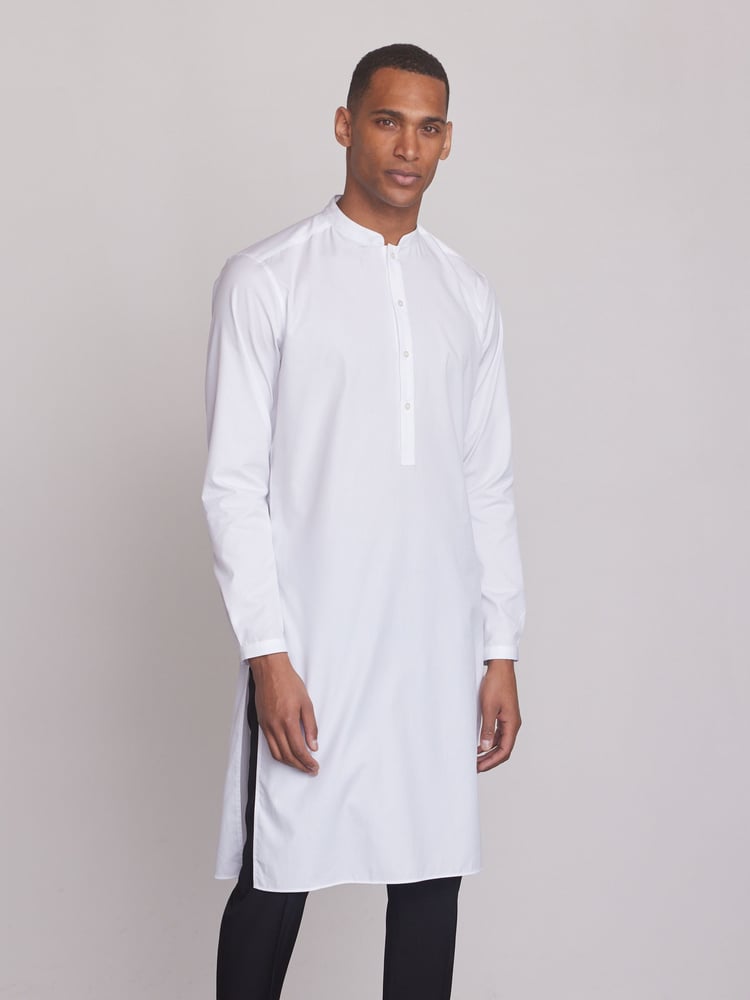 White Regular Fit 100% Cotton Round Neck Kurta - Image 1 of 8 White Regular Fit 100% Cotton Round Neck Kurta - Image 1 of 8