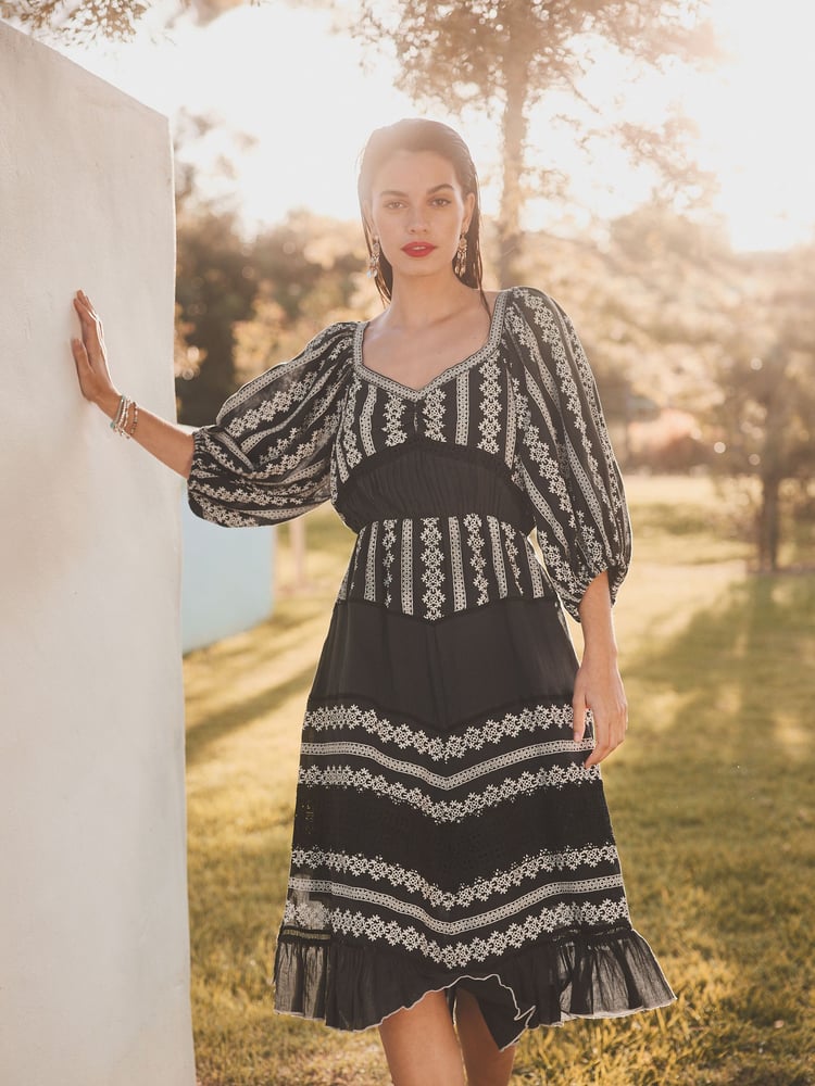 Black Textured Print Volume Sleeve Midi Dress - Image 1 of 6