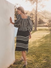 Black Textured Print Volume Sleeve Midi Dress - Image 2 of 6