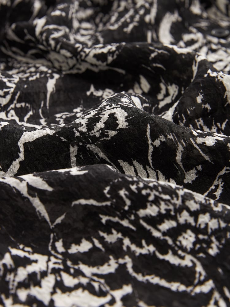 Black and White Feather Print Ruffle Shirred Long Sleeve Blouse - Image 5 of 5