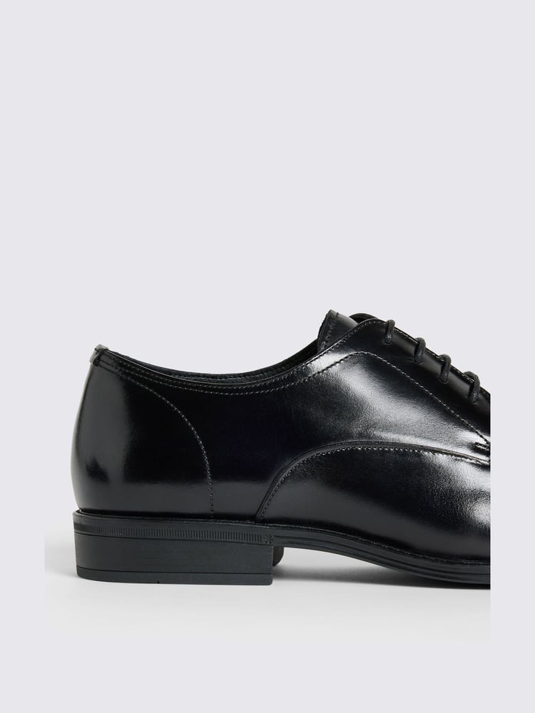 MOSS Black Alberta Performance Leather Derby Shoes - Image 6 of 6