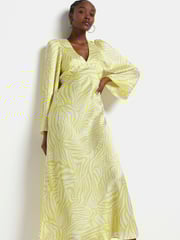 River Island Green Light Long Sleeve Geometric Dress - Image 1 of 4