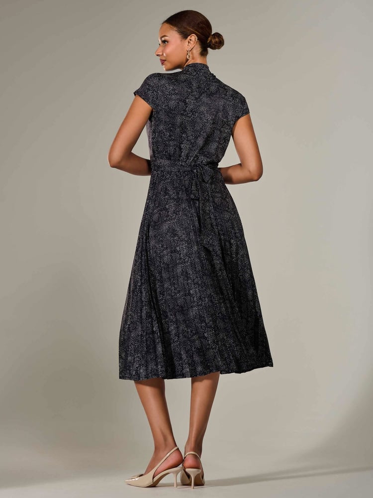 Jolie Moi Black Chrome Jersey Capped Sleeve Pleated Midi Dress - Image 2 of 6