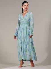 Jolie Moi Green Petite Petite Long Sleeve Soft Silky Jersey Midi Dress - Image 6 of 6