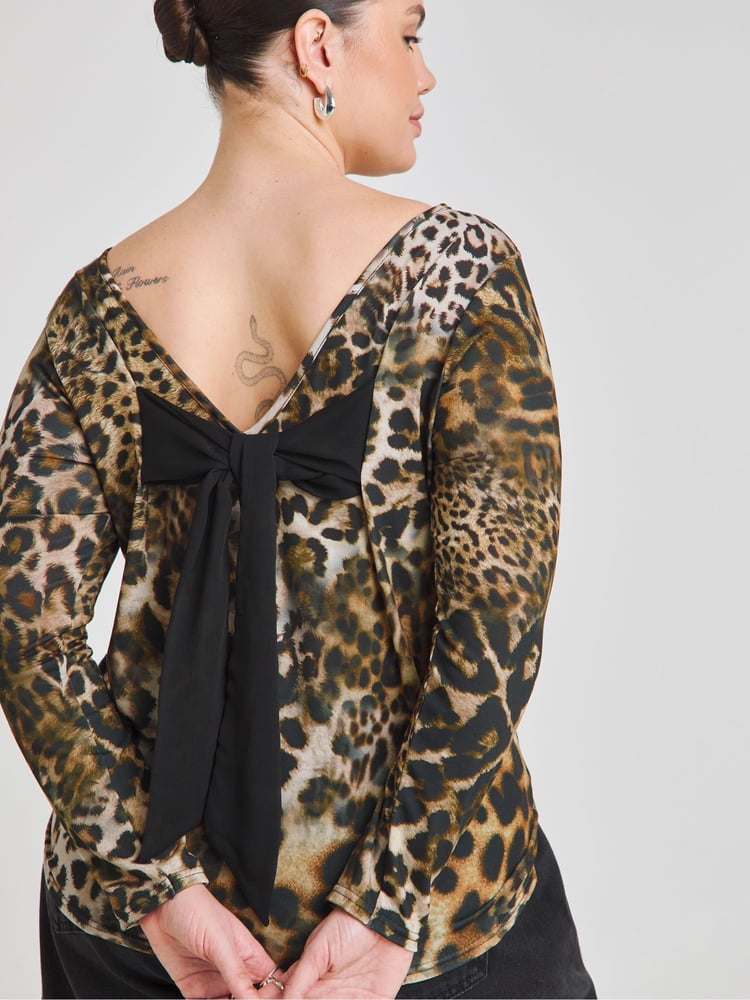 Simply Be Brown Leopard Print Bow Back Top - Image 4 of 4