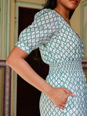 Aspiga Green Billie Short Sleeve 100% Cotton Dress - Image 5 of 6