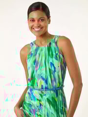 Roman Green Blurred Print Pleated Maxi Dress - Image 4 of 5