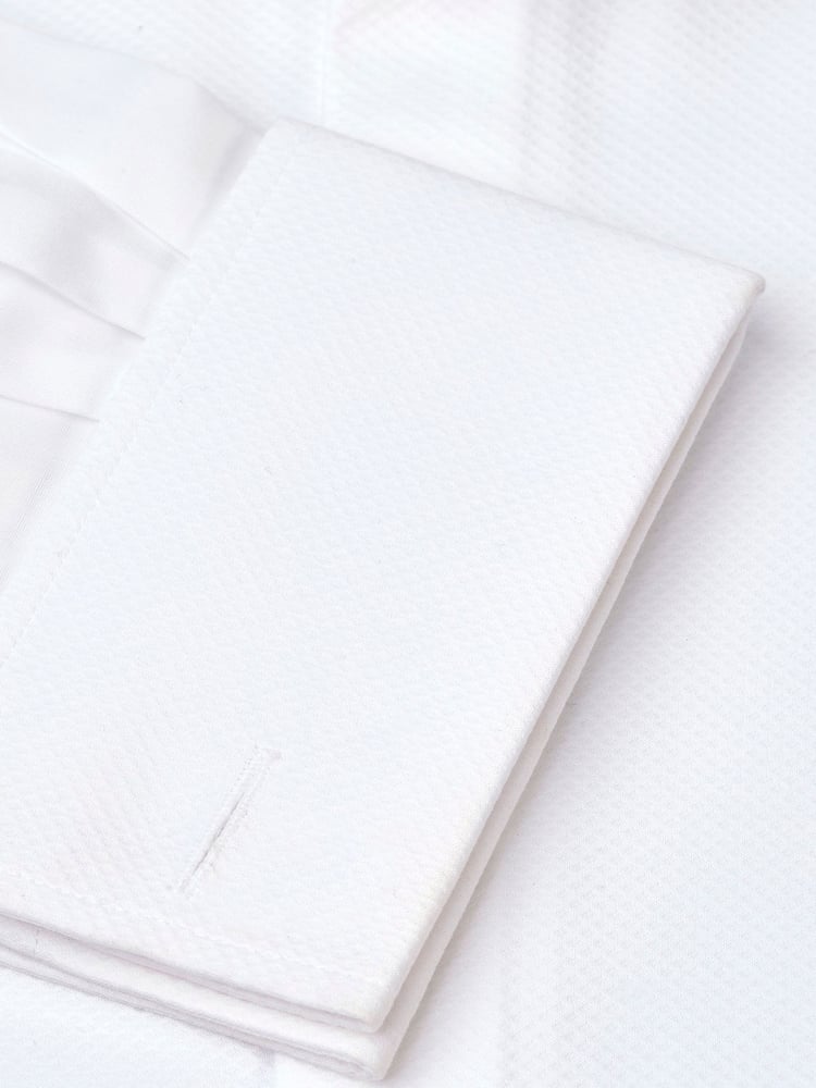 Brook Taverner White Dinner Shirt With Marcella 100% Cotton Bib - Image 3 of 3