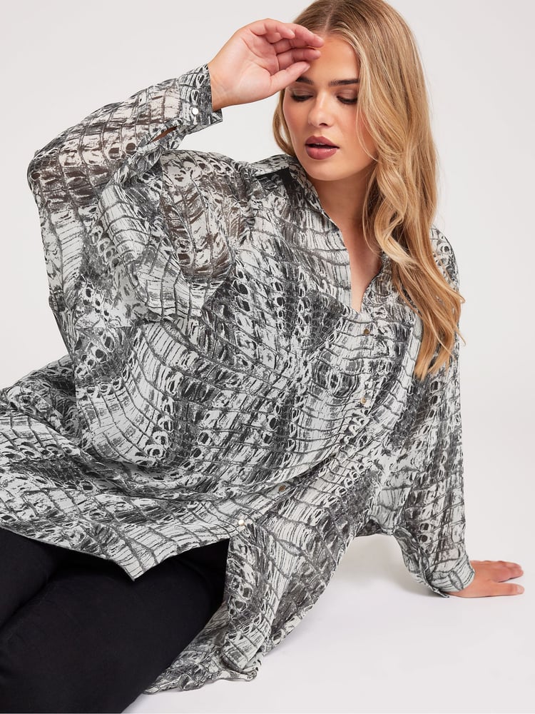 Yours Curve Grey Snake Print Longline Batwing Sleeve Shirt - Image 1 of 5
