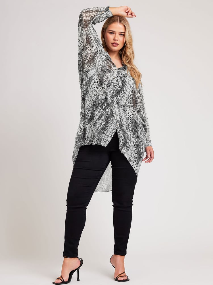Yours Curve Grey Snake Print Longline Batwing Sleeve Shirt - Image 2 of 5