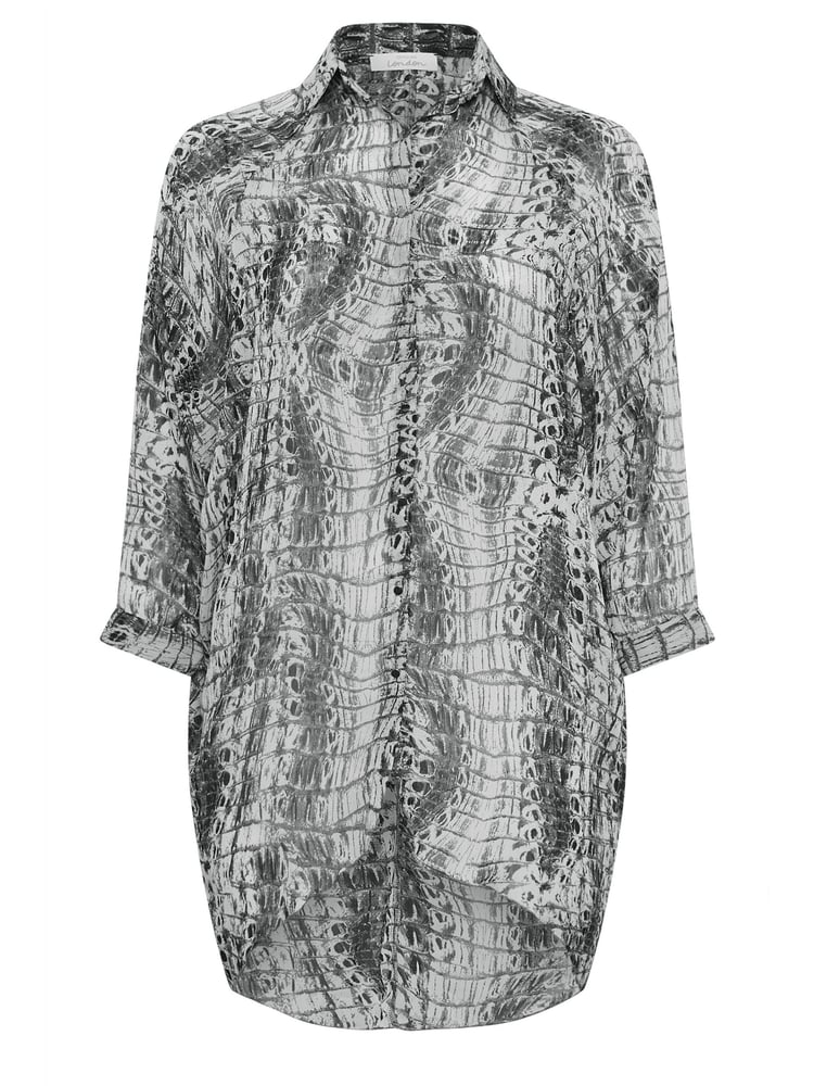 Yours Curve Grey Snake Print Longline Batwing Sleeve Shirt - Image 5 of 5